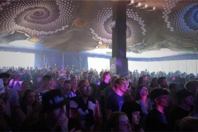 The crowd for The Kabins at Beautiful Days Festival